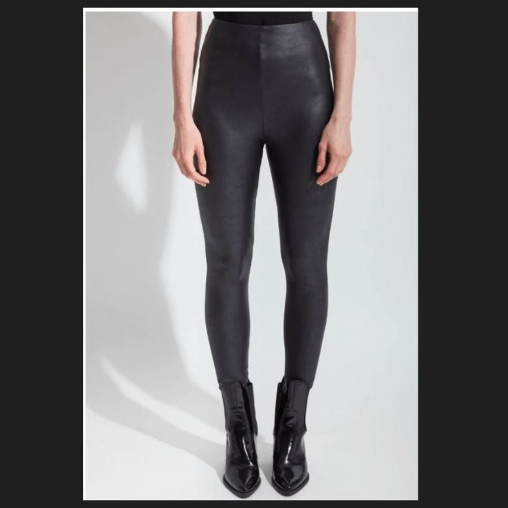 Lyssé Black Snake Patterned Matilda Foil Legging Size S